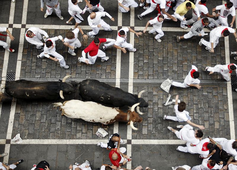 Primer encierro de San Fermín 2011