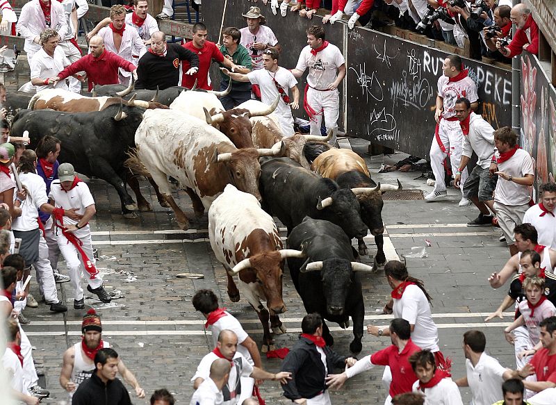 Primer encierro de San Fermín 2011