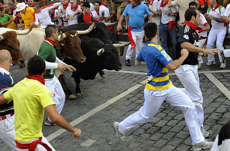 Sexto encierro San Fermín 2011