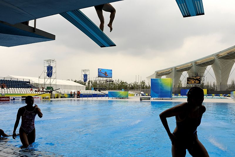 En 16 días de competición se llevarán a cabo 40 finales de natación, 10 de saltos, siete de natación sincronizada, seis de natación en aguas abiertas, en la playa artificial de la localidad shanghainesa de Jinshan y dos de waterpolo