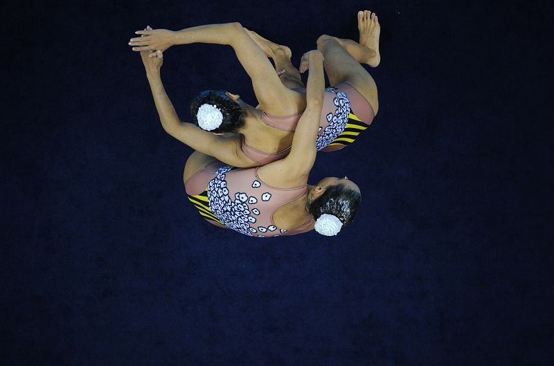 Andrea y Ona compitiendo en dúo