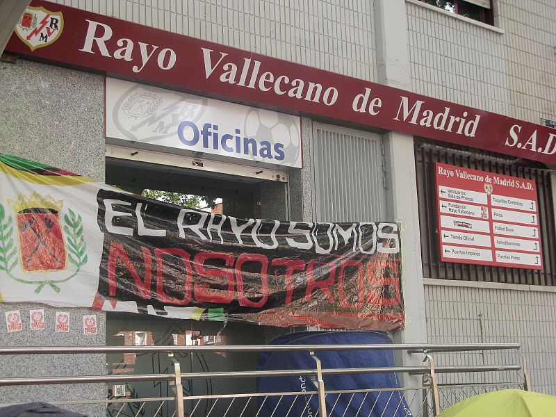 "El Rayo Somos todos" otro de los lemas de la afición