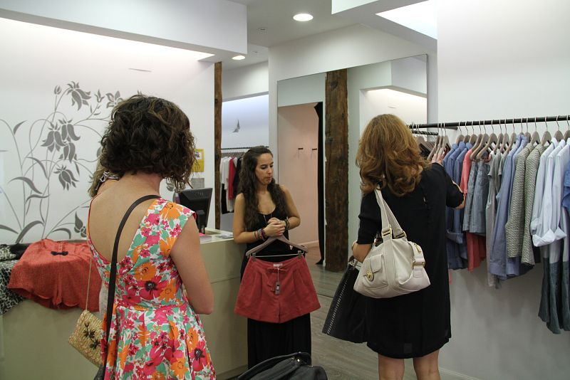 Ya sabemos algunas prendas que se llevan este verano, ahora vamos a ver cómo combinarlas