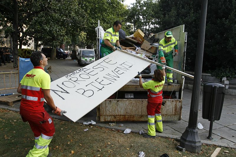 DESALOJO "INDIGNADOS"