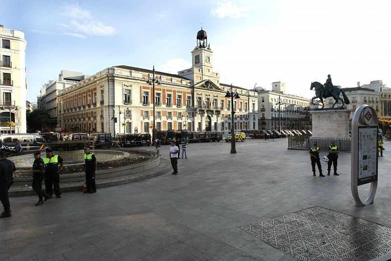 DESLOJO PUERTA DEL SOL