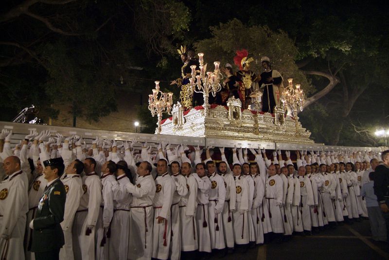 2ª Estación: "El beso de Judas"