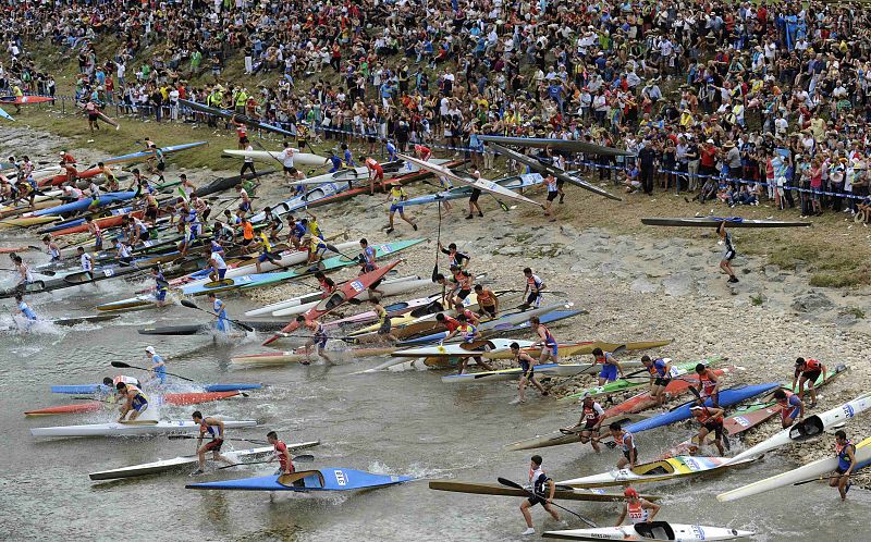 Inicio del 75 descenso del Sella en Arriondas