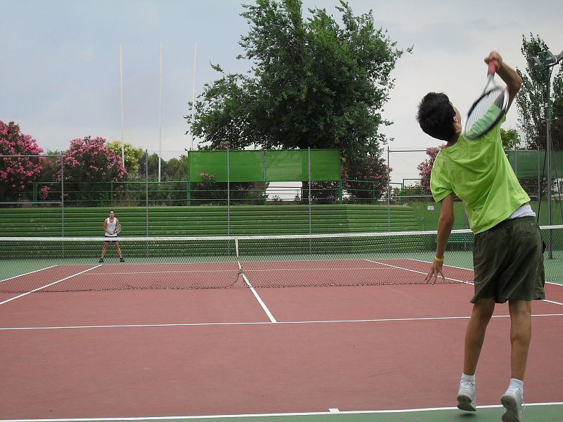 Verano un poco nuboso, pero el tenis que no falte