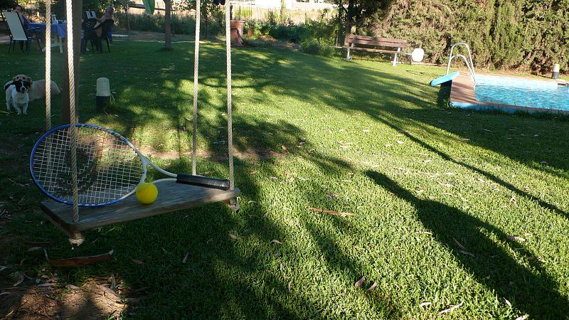 Merecida sesión de columpio tras intensa tarde de entrenamiento