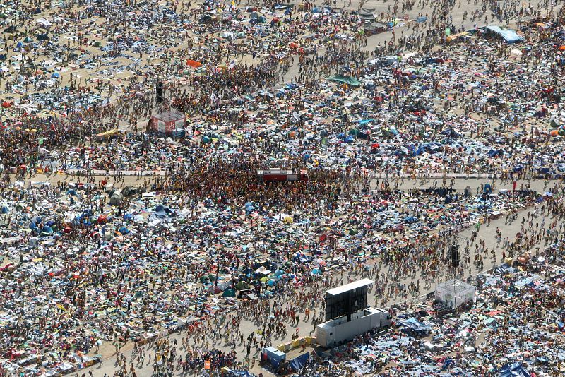 Vigilia con los jóvenes peregrinos en aeródromo de Cuatro Vientos