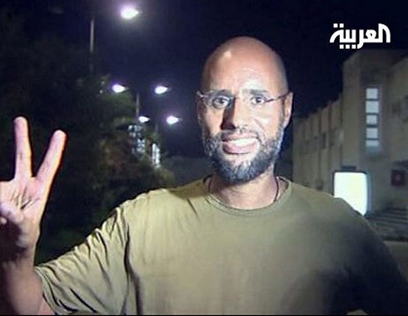 Imagen del canal Al Arabiya, que muestra a Saif al Islam Gadafi, uno de los hijos del dictador libio, Muamar el Gadafi, que sigue en libertad