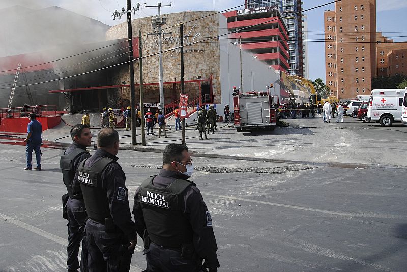 Felipe Calderón ha calificado el ataque de "aberrante acto de terror"