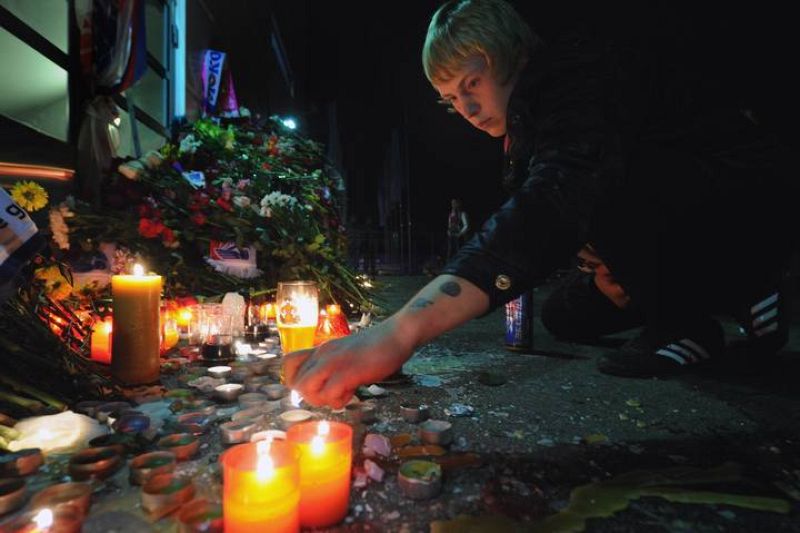  Un avión Yak-42 se estrella en Rusia y deja al menos 43 muertos