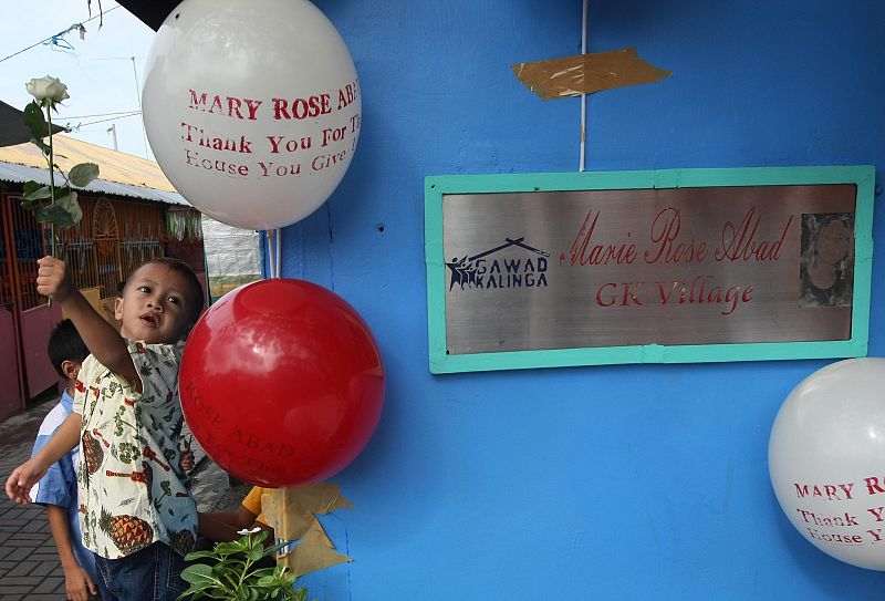 FILIPINAS SE UNE A LA CONMEMORACIÓN DEL 11S