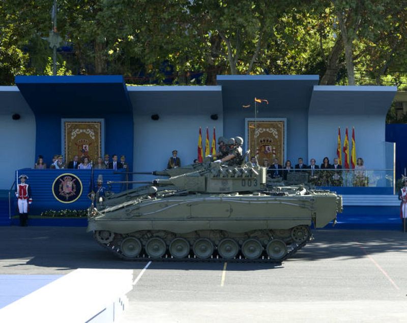 Los tanques también han tomado el centro de Madrid para participar en el desfile