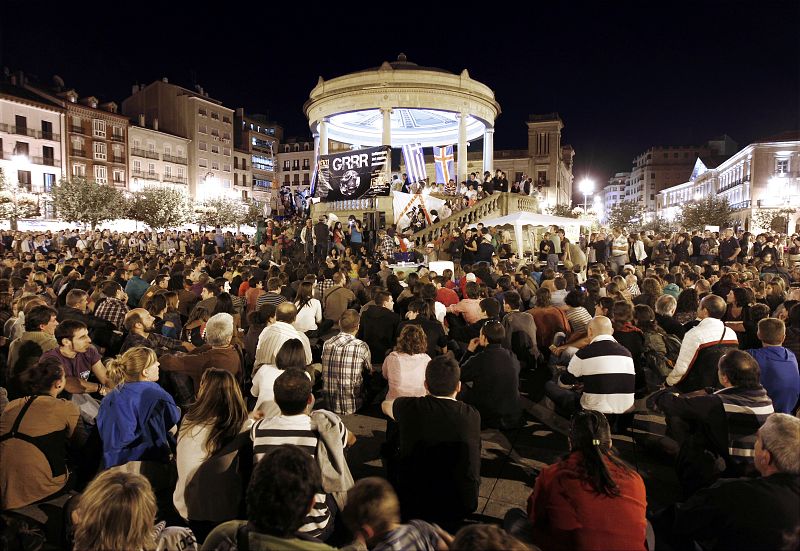 CONCENTRACIÓN MOVIMIENTO 15M EN PAMPLONA