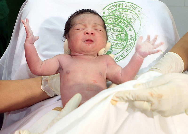 Danica Camacho, la simbólica niña filipina nacida este 31 de octubre