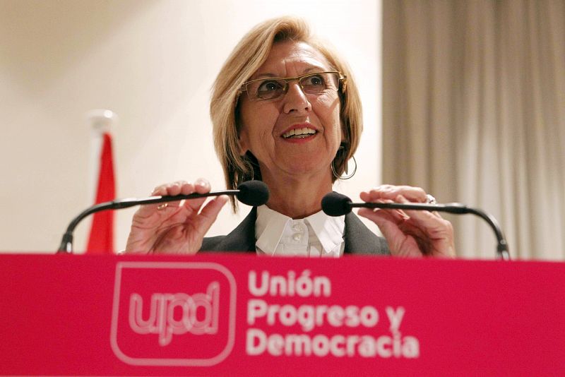 MITIN DE ROSA DÍEZ (UPYD) EN ALCALÁ DE HENARES (MADRID)