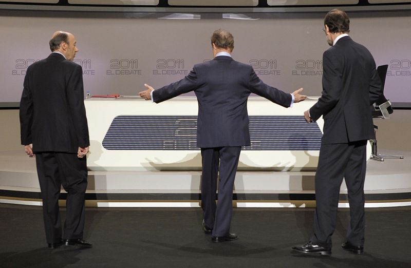 El presidente de la Academia de la Televisión señala sus sitios a los candidatos del PSOE y el PP a la Presidencia