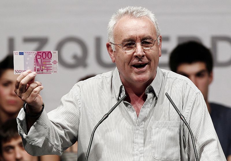 CAYO LARA EN UN MITIN EN PAMPLONA