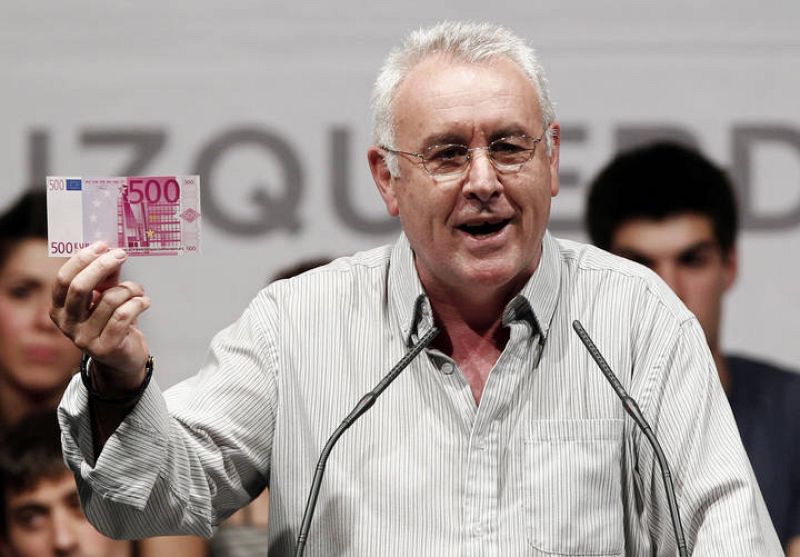 CAYO LARA EN UN MITIN EN PAMPLONA