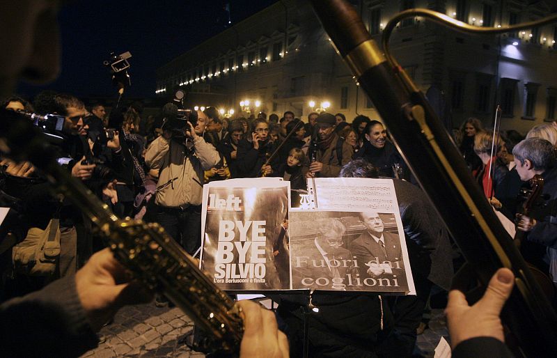 People play instruments in front of Presidential palace in Rome