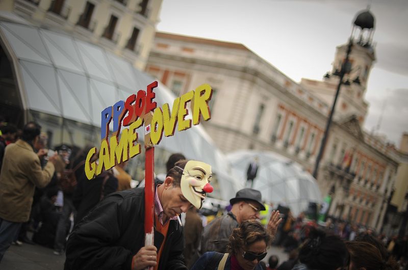 Los 'indignados' del 15M se han manifestado este domingo en Madrid para exigir cambios reales en la política
