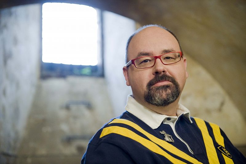 Ruiz Zafon presenta su libro en Página 2