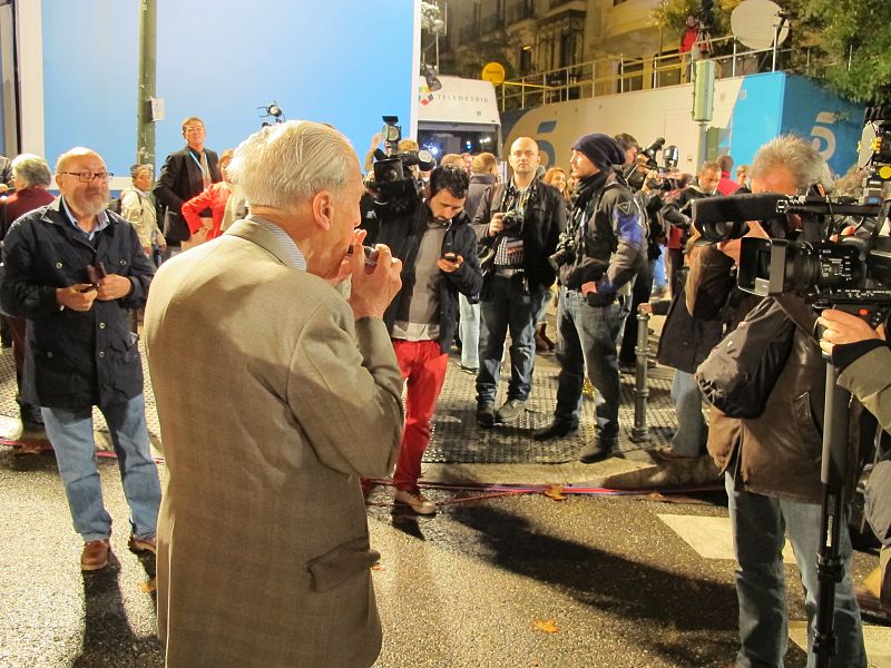 El Partido Popular logra 186 diputados, por encima de los 183 de Aznar en 2000.