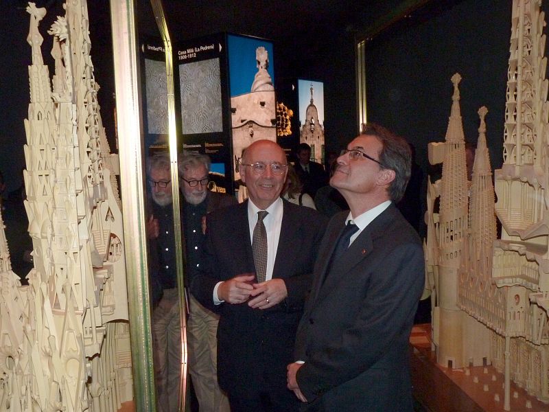 LA GENERALITAT DE CATALUÑA DESEA ESTRECHAR RELACIONES CON EL VATICANO