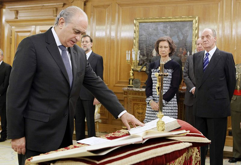 JORGE FERNÁNDEZ DÍAZ TOMA POSESION COMO MINISTRO DE HACIENDA