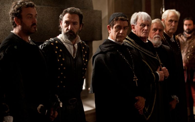 Isabel - Los traidores que juran