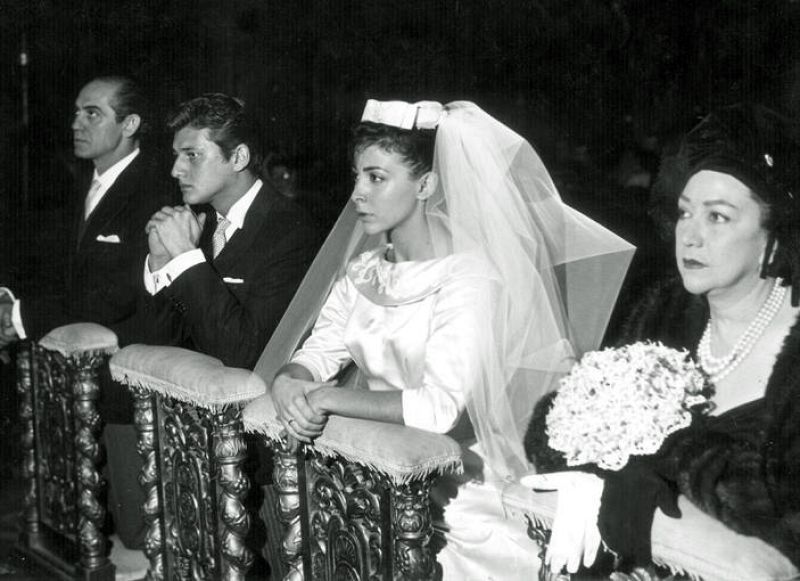  Carlos Larrañaga y María Luisa Merlo, el día de su boda.