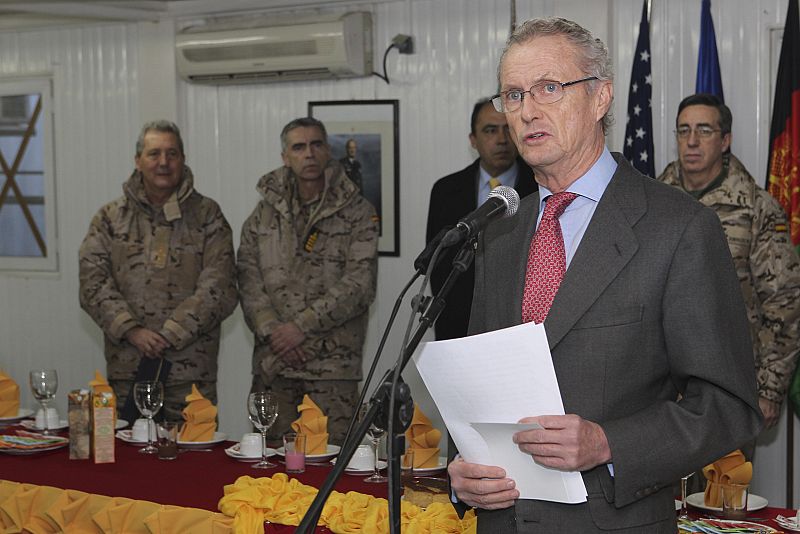 Morenés se dirige a las tropas de la base de Herat en Afganistán