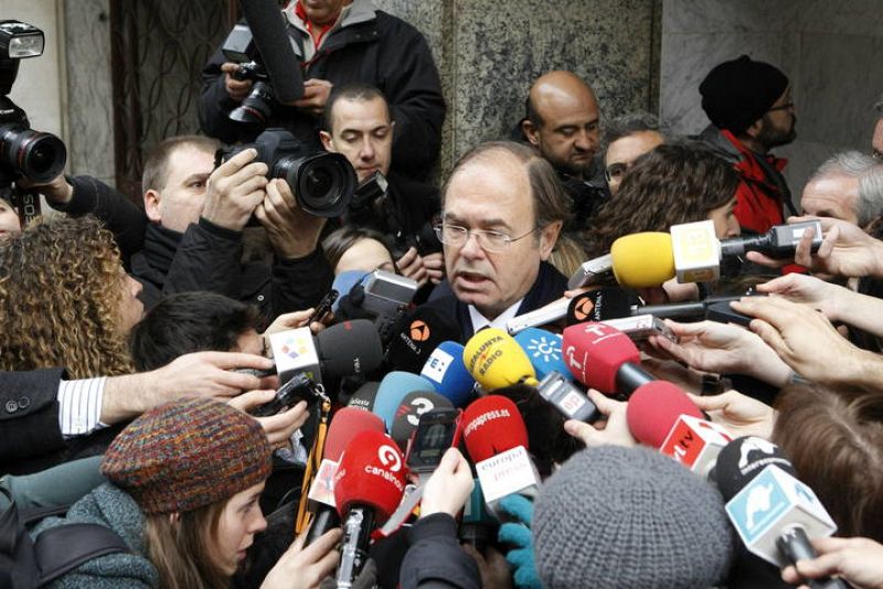 CAPILLA ARDIENTE DE MANUEL FRAGA