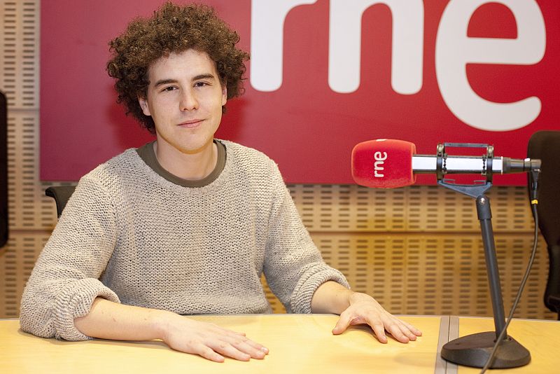 Alejandro Silva, redactor del informativo matinal.