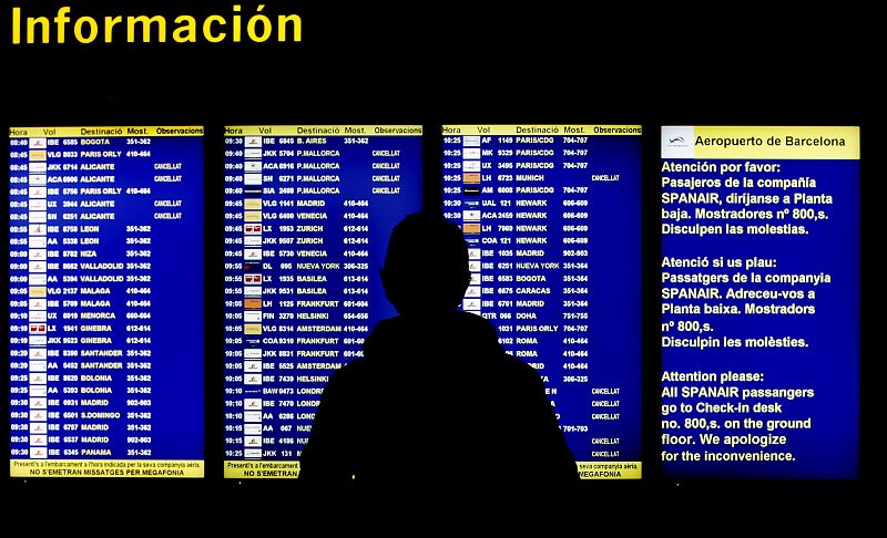 LA CRISIS DE SPANAIR AFECTARÁ A 22.773 PASAJEROS ESTE FIN DE SEMANA