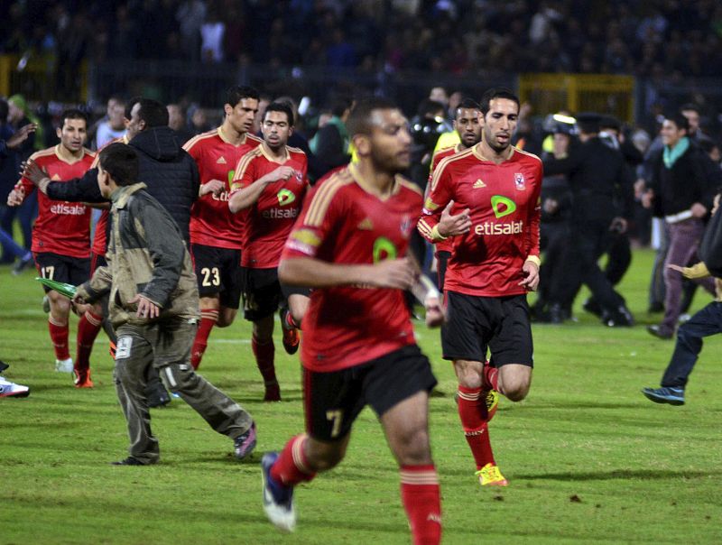 SE ELEVA A 73 LA CIFRA DE MUERTOS POR DISTURBIOS TRAS PARTIDO DE LIGA EGIPCIA