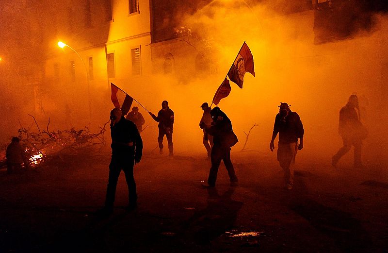 ENFRENTAMIENTOS EN EL CAIRO DESPUÉS DE DISTURBIOS EN PARTIDO DE FÚTBOL