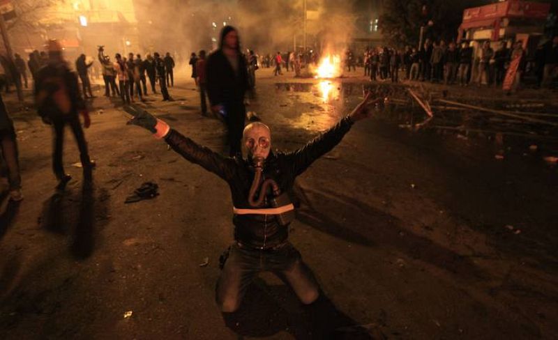 Durante toda la noche se han producido enfrentamientos, que han causado tres muertos 