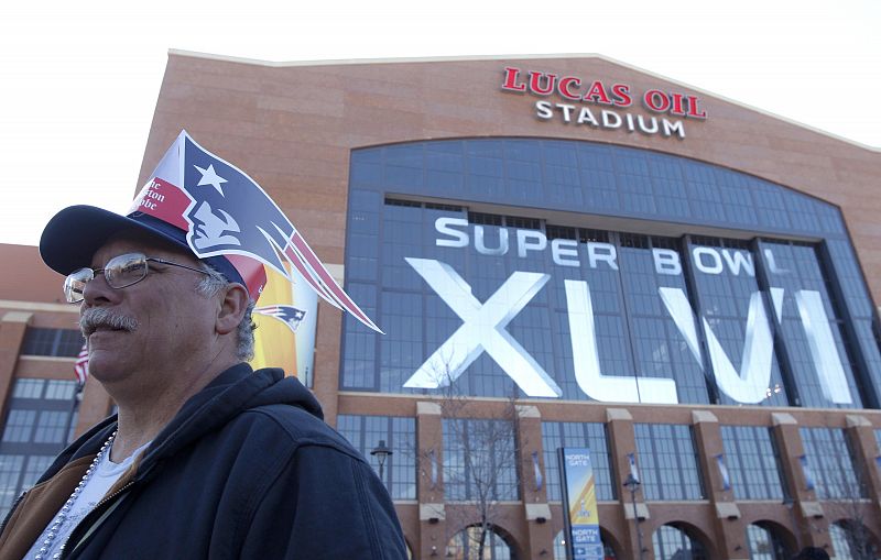 Aspecto de la entrada al estadio de Indianápolis donde se disputa la final de la Super Bowl