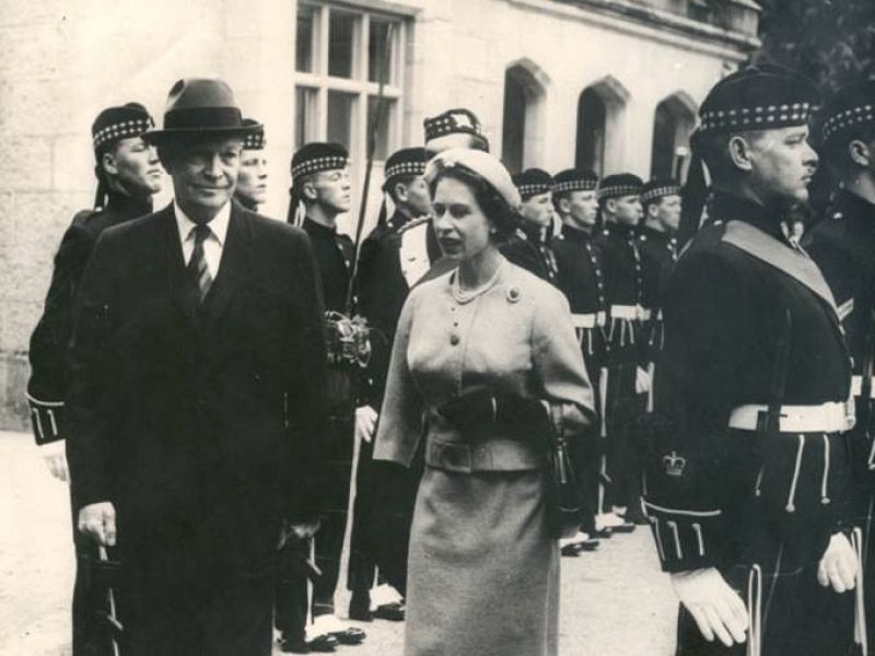 Con el presidente de EE.UU. Dwight D. Eisenhower.