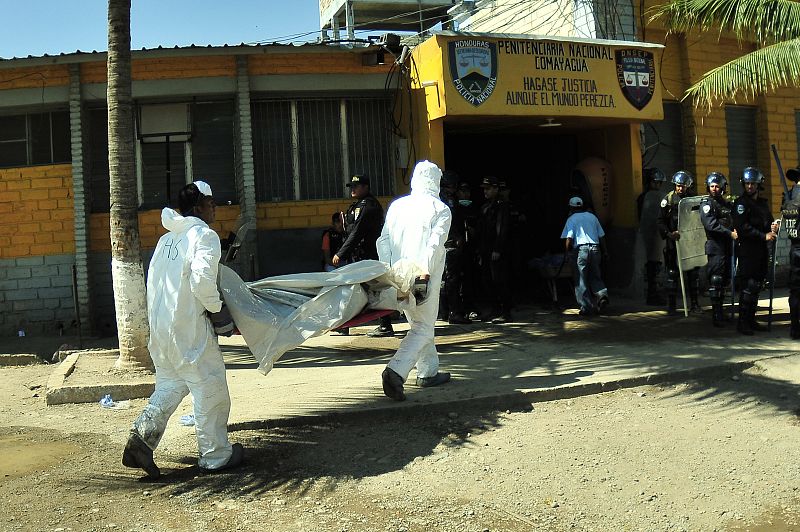 AL MENOS 356 MUERTOS EN EL INCENDIO DE UNA CÁRCEL HONDUREÑA