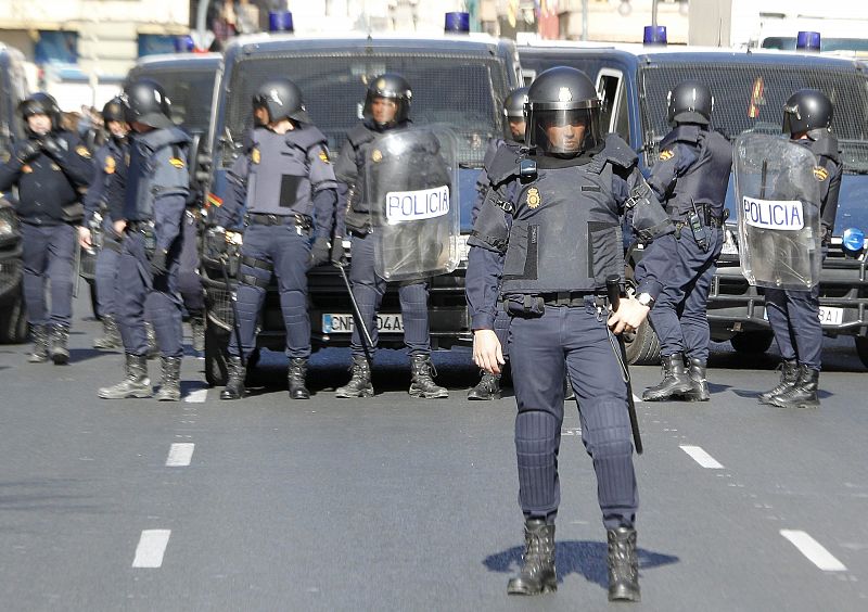 La policía ha vuelto a cargar contra los estudiantes que protestaban una jornada más contra los recortes en educación y contra la violencia policial.