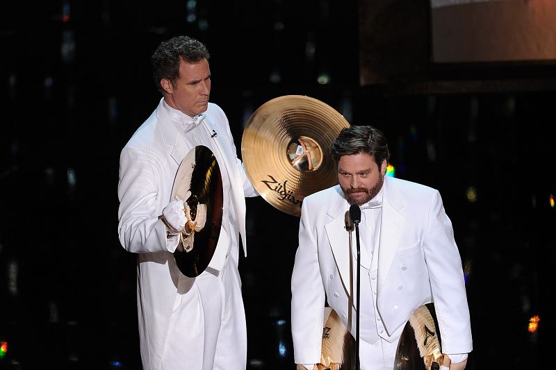 Will Ferrell y Zach Galifianakis en la gala de los Oscars 2012