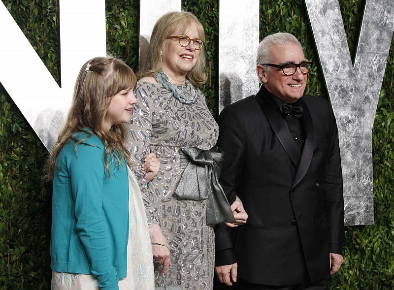 Martin Scorsese con su esposa e hija a su llegada la fiesta Vanity Fair 2012