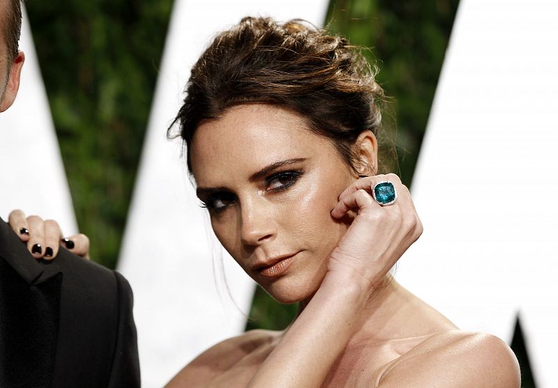 La cantante Victoria Beckam a su llegada a la fiesta Vanity Fair Oscar