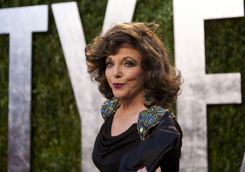 Joan Collins en la Fiesta Vanity Fair Oscar