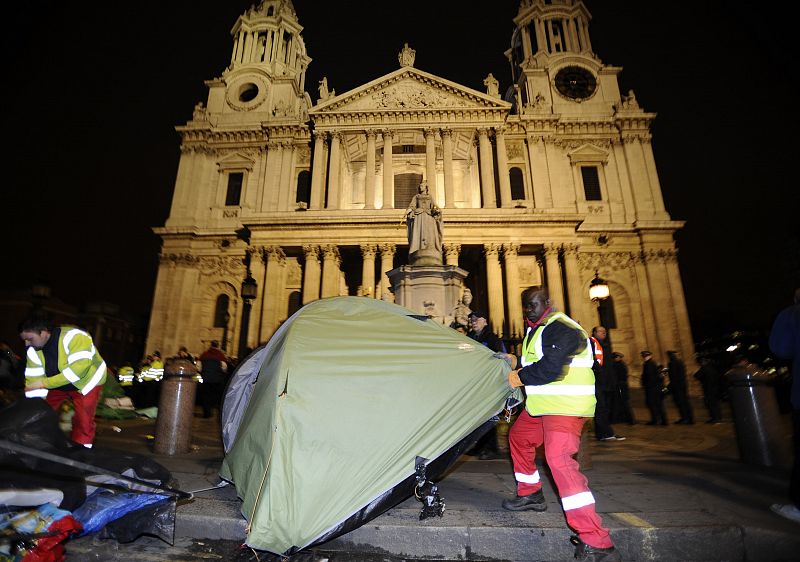 La policía desmantela el campamento de San Pablo