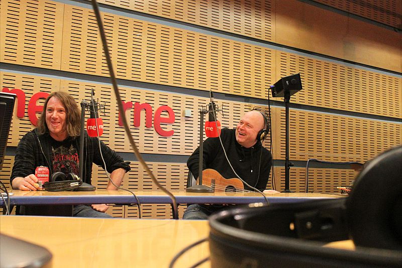 Entrevista acústica con público, Unisonic en 'El vuelo del fénix'